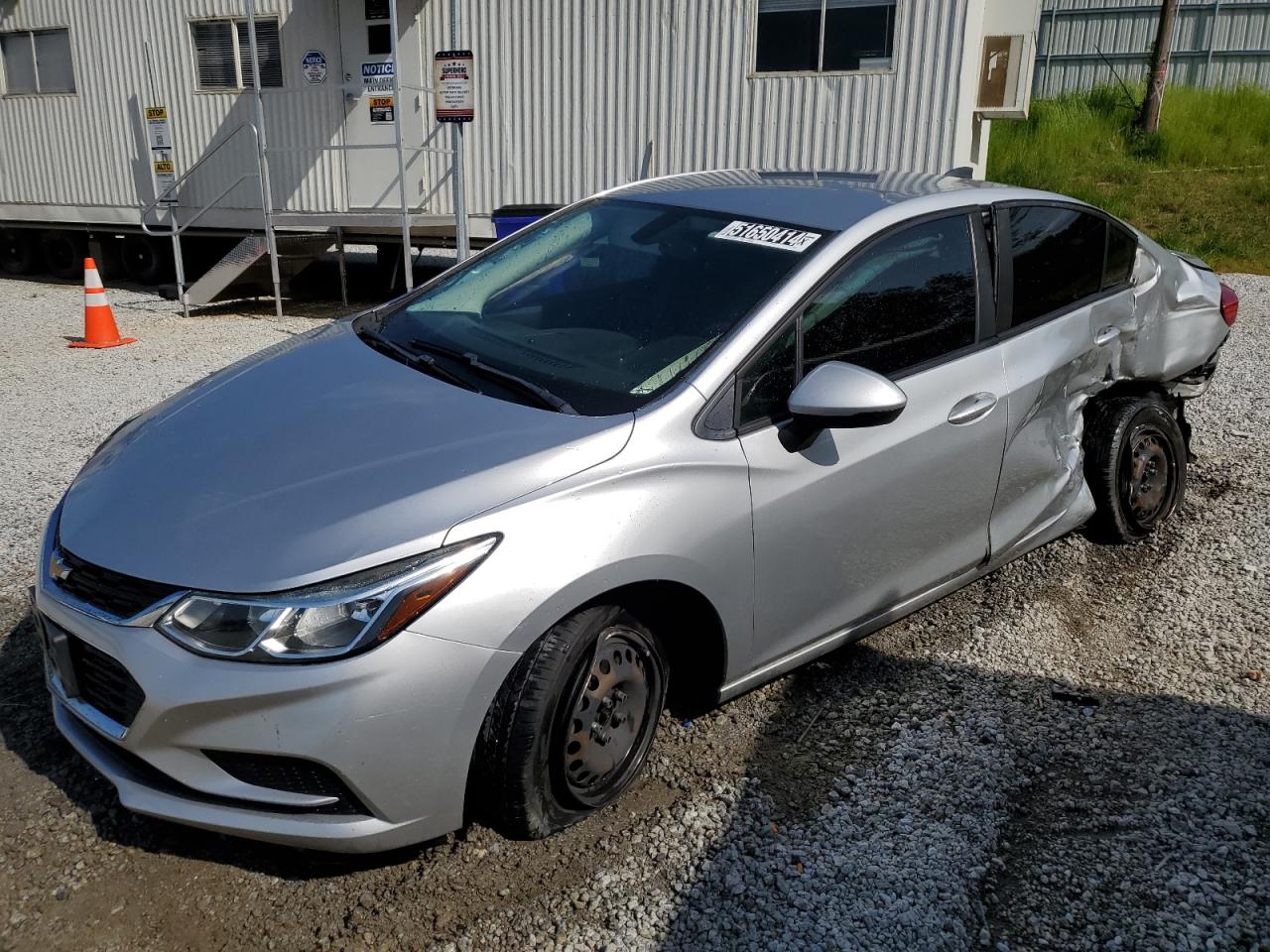 1G1BC5SM7J7155529 2018 Chevrolet Cruze Ls