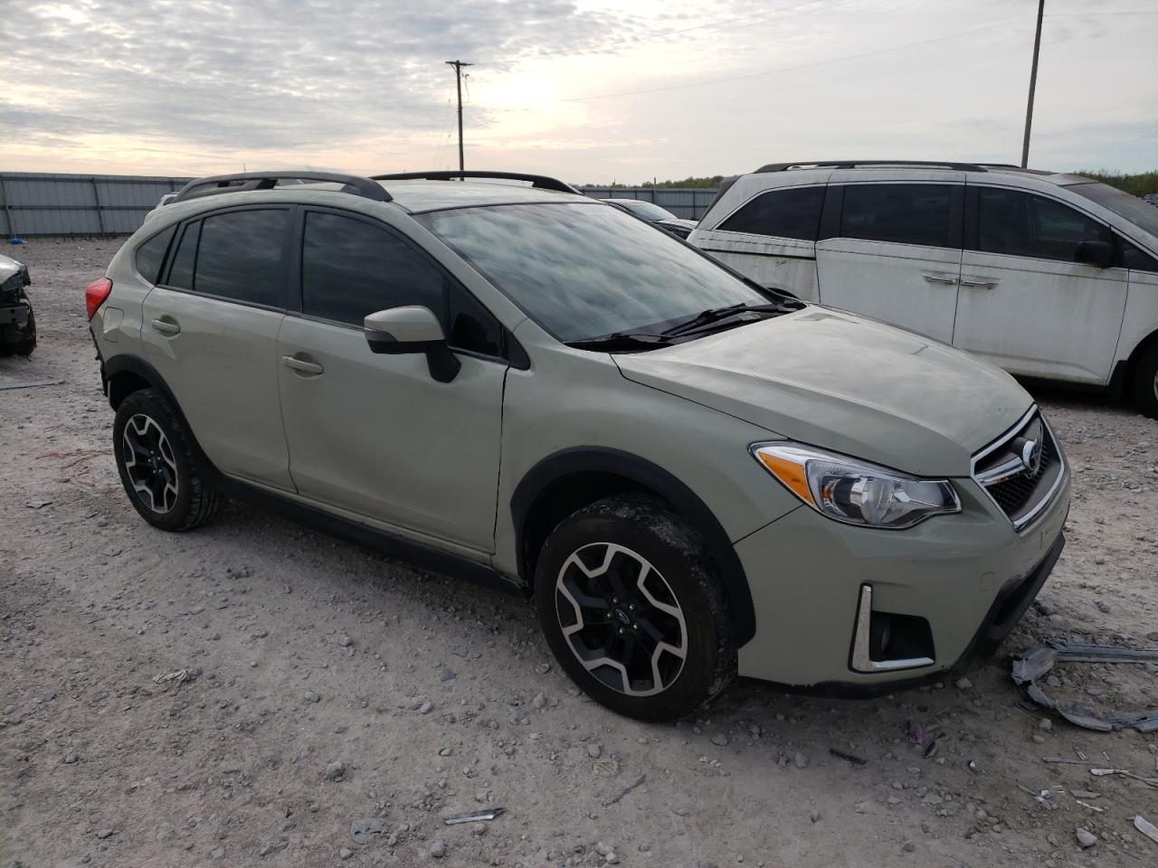 2017 Subaru Crosstrek Limited vin: JF2GPAKC4HH242733