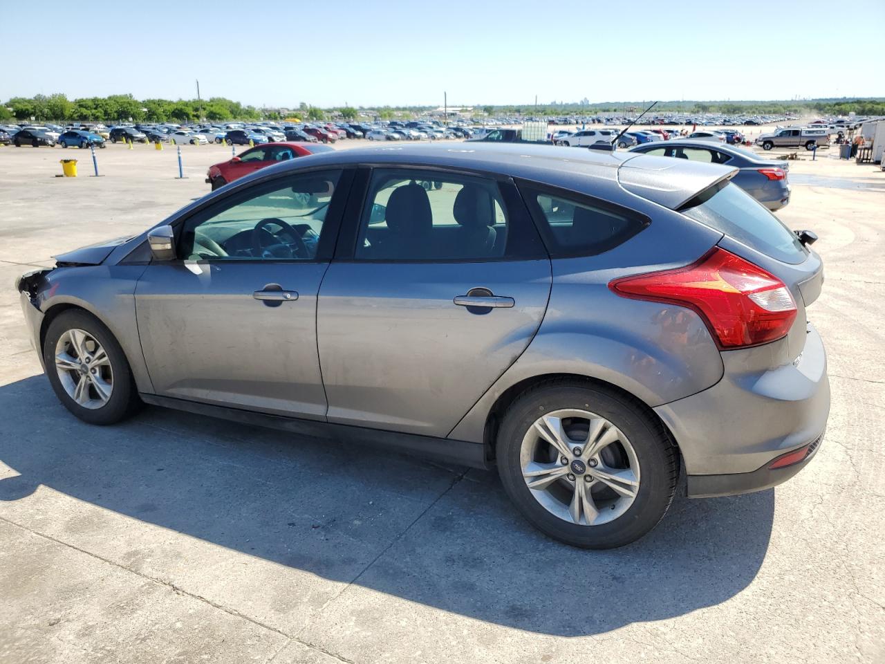 2013 Ford Focus Se vin: 1FADP3K22DL375590