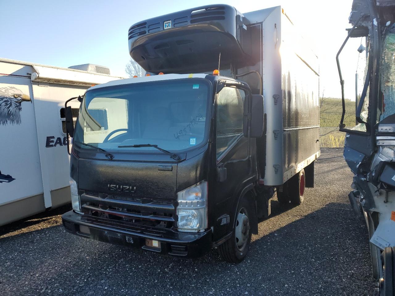 JALE5W168B7301637 2011 Isuzu Nrr