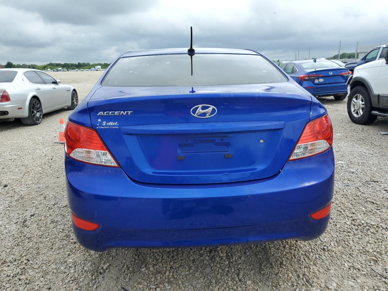 KMHCU4AE3DU569650 2013 Hyundai Accent Gls