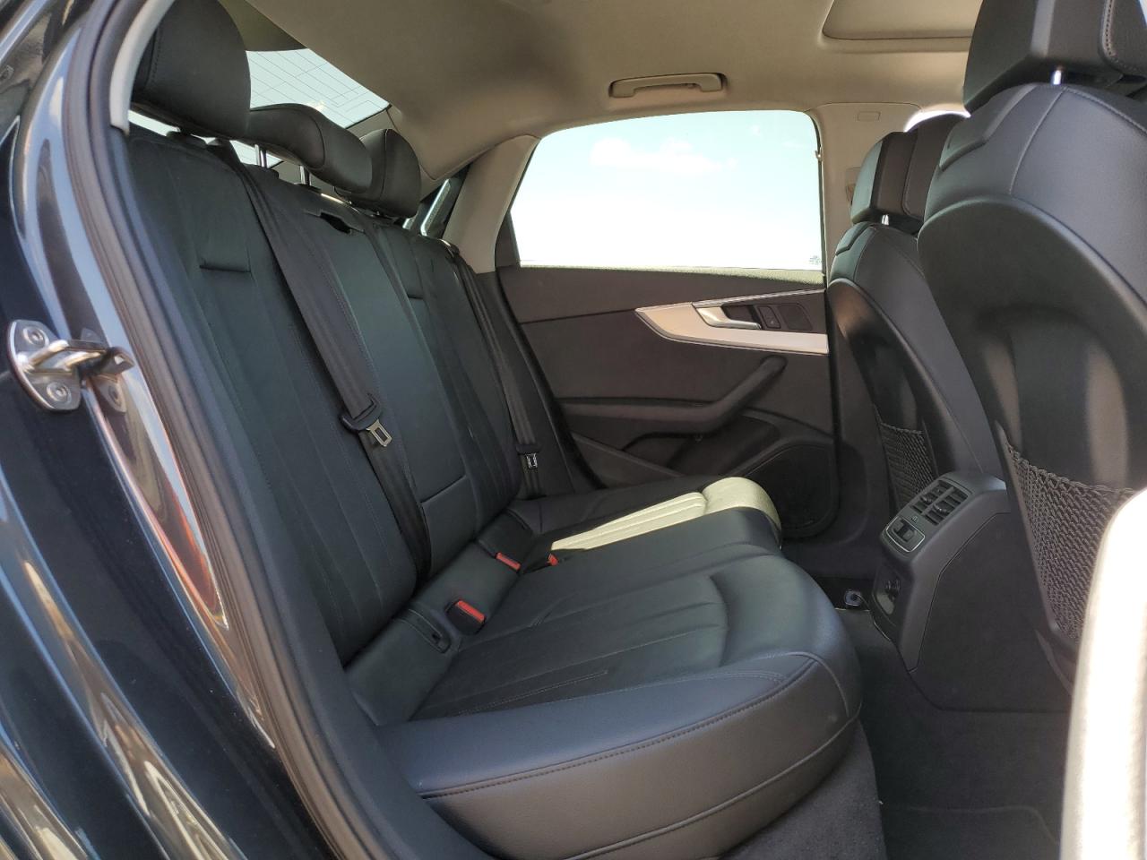 WAUANAF43HN007316 2017 Audi A4 Premium