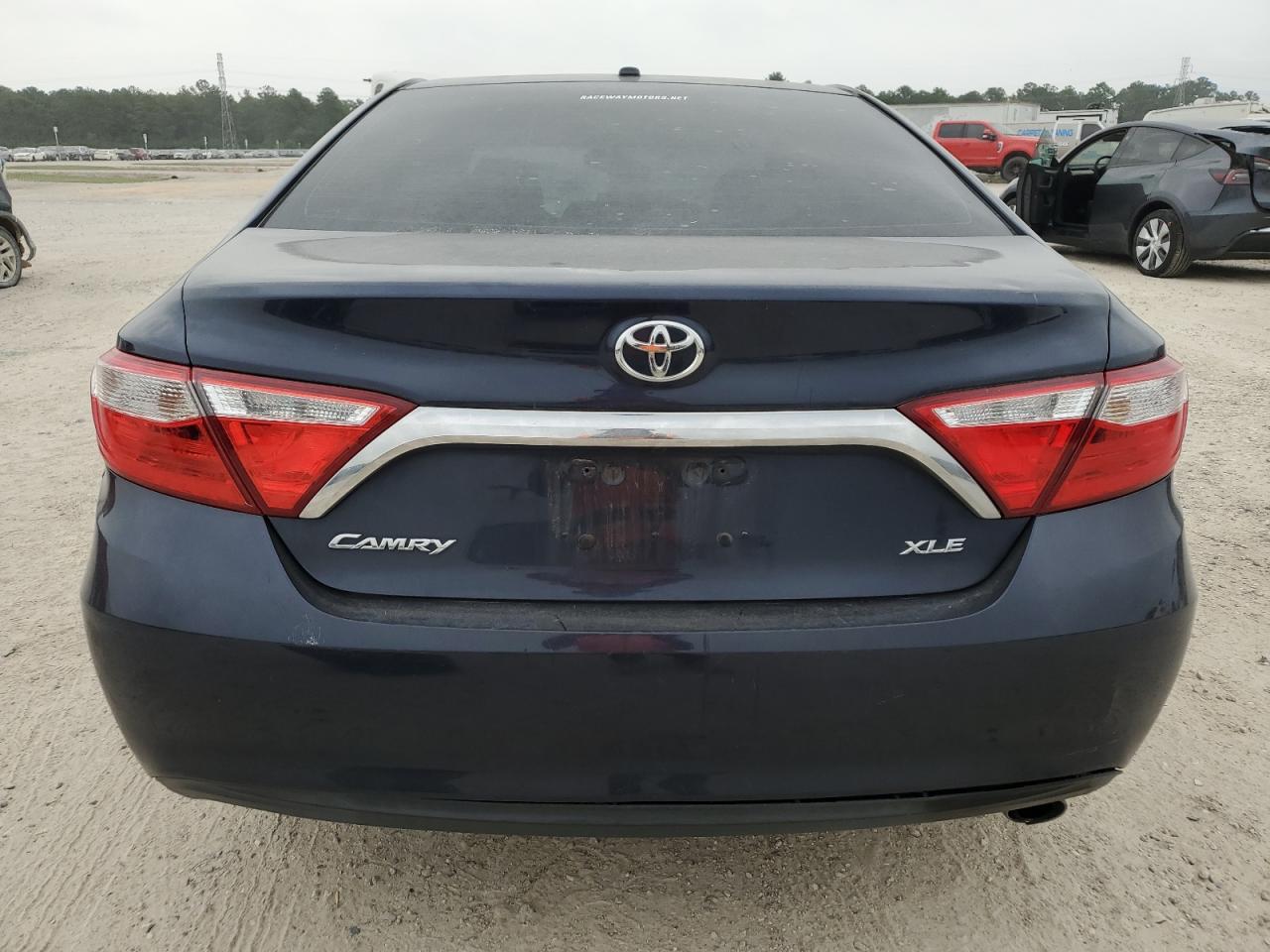 2015 Toyota Camry Le vin: 4T1BF1FK1FU874540