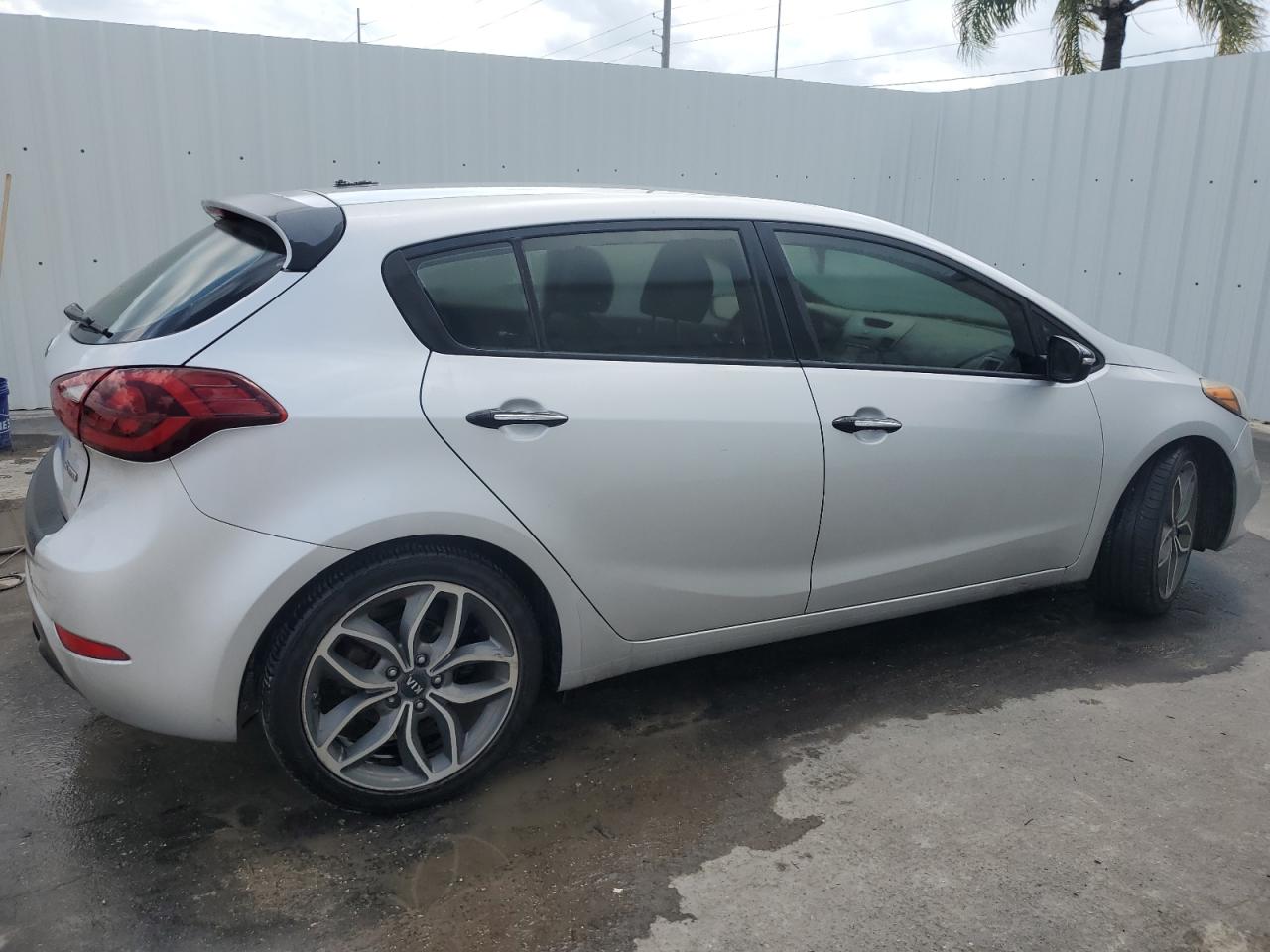 KNAFZ5A32G5494510 2016 Kia Forte Sx