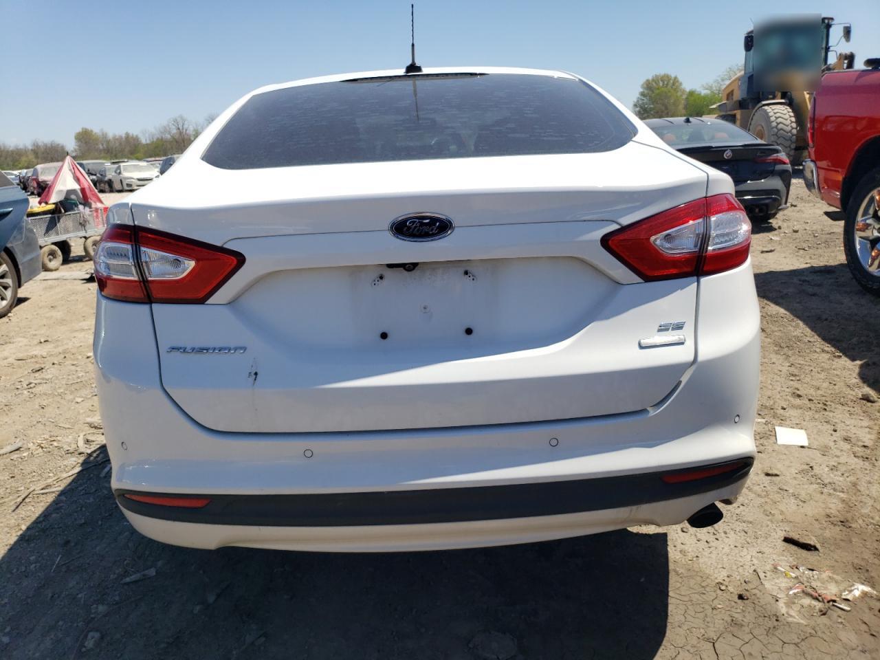 3FA6P0HD2GR313127 2016 Ford Fusion Se