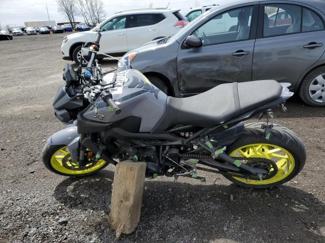 2017 YAMAHA FZ09 JYARN53N3HA000587