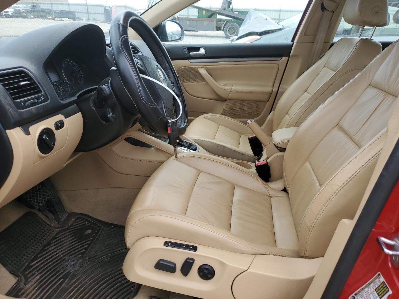 3VWDF81K57M017430 2007 Volkswagen Jetta 2.5 Option Package 2