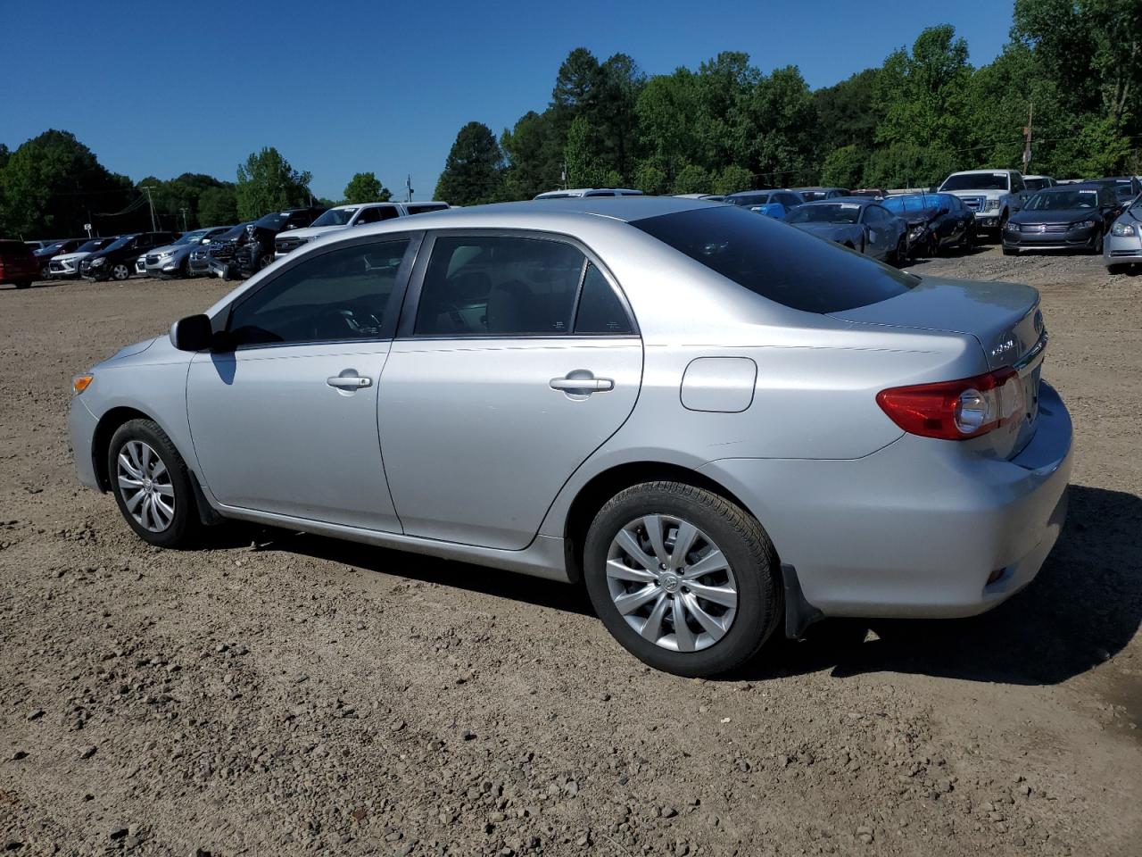 5YFBU4EEXDP220475 2013 Toyota Corolla Base