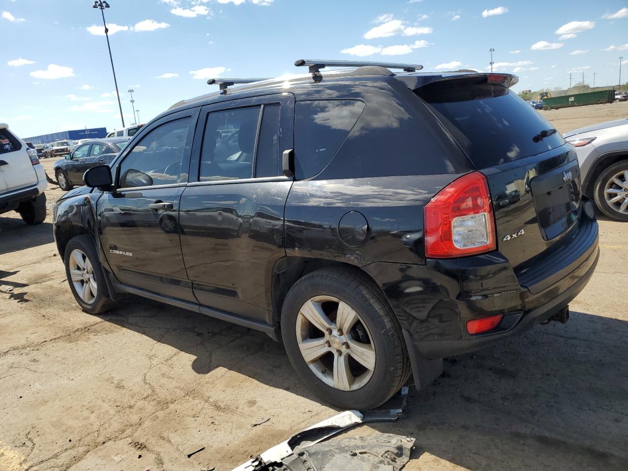 2012 Jeep Compass vin: 1C4NJDAB9CD558338