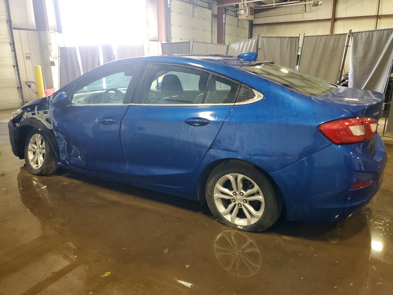 1G1BE5SM0K7127082 2019 Chevrolet Cruze Lt