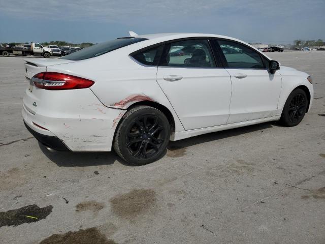 3FA6P0HD1LR235241 Ford Fusion SE 3