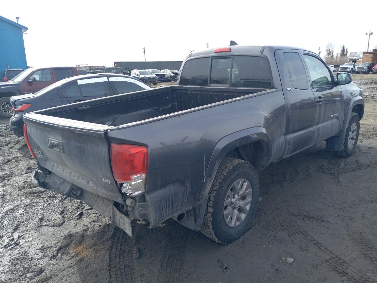 5TFSZ5AN8HX106091 2017 Toyota Tacoma Access Cab