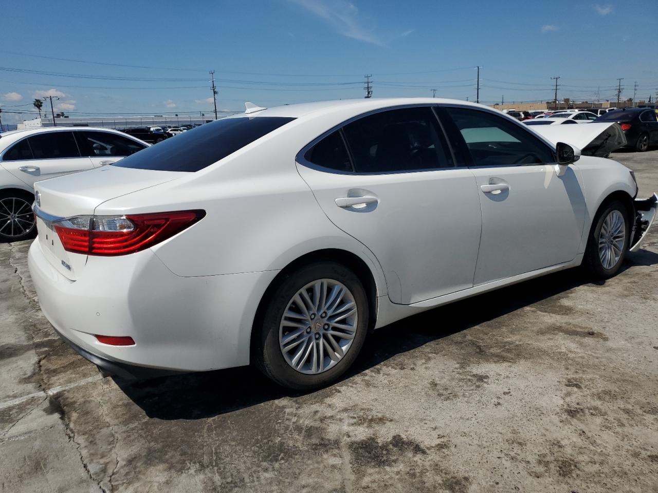 JTHBK1GG3E2115892 2014 Lexus Es 350
