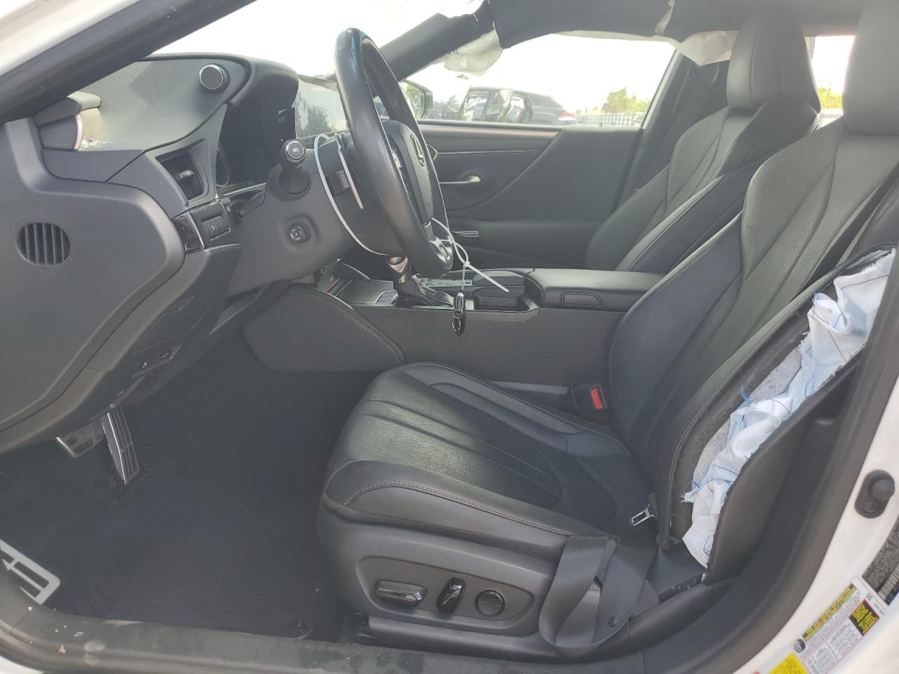 58AGZ1B12NU132648 2022 Lexus Es 350 Base