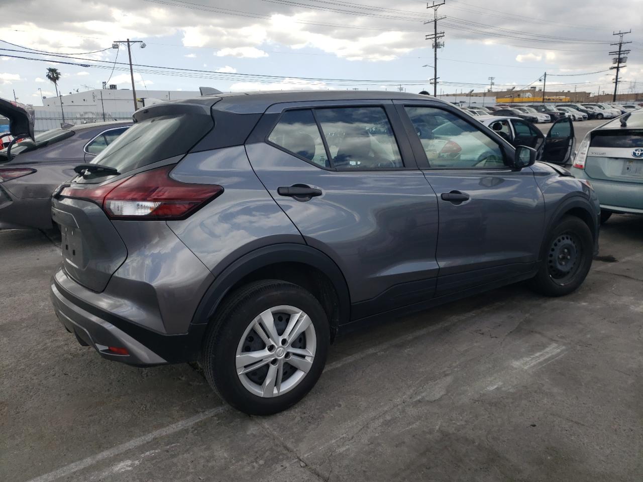 3N1CP5BV2PL533496 2023 Nissan Kicks S