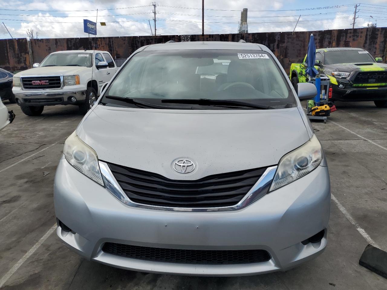 5TDKK3DC0ES425750 2014 Toyota Sienna Le