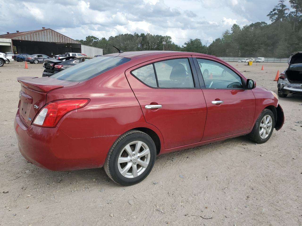 3N1CN7AP8EL853181 2014 Nissan Versa S