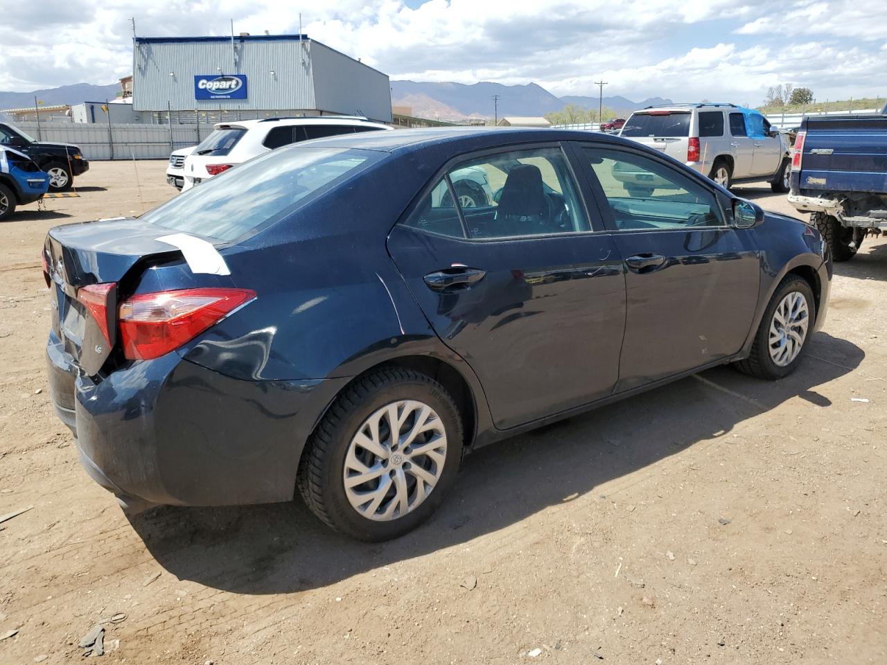 2T1BURHEXKC206677 2019 Toyota Corolla L