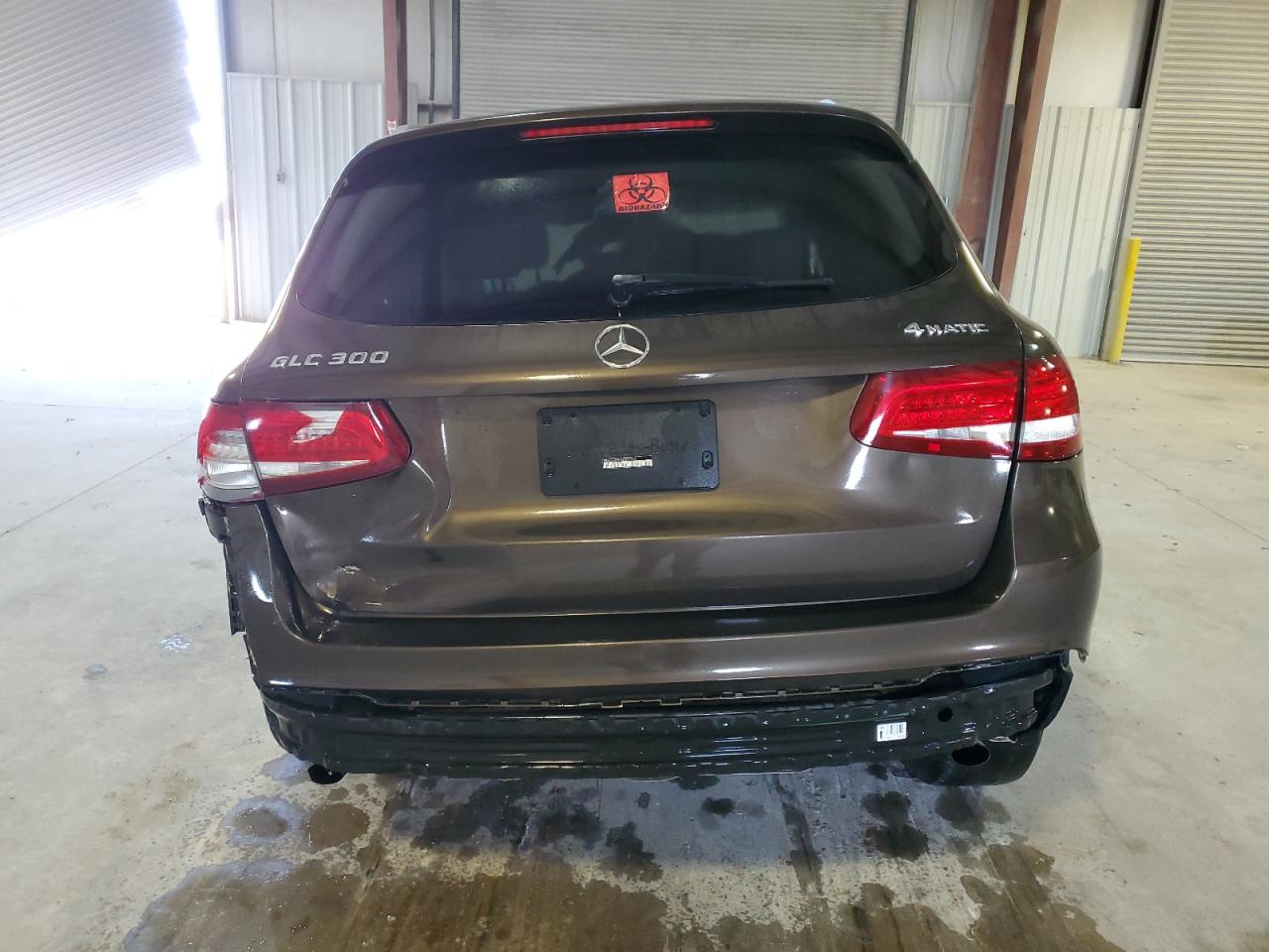 WDC0G4KB1GF057293 2016 Mercedes-Benz Glc 300 4Matic