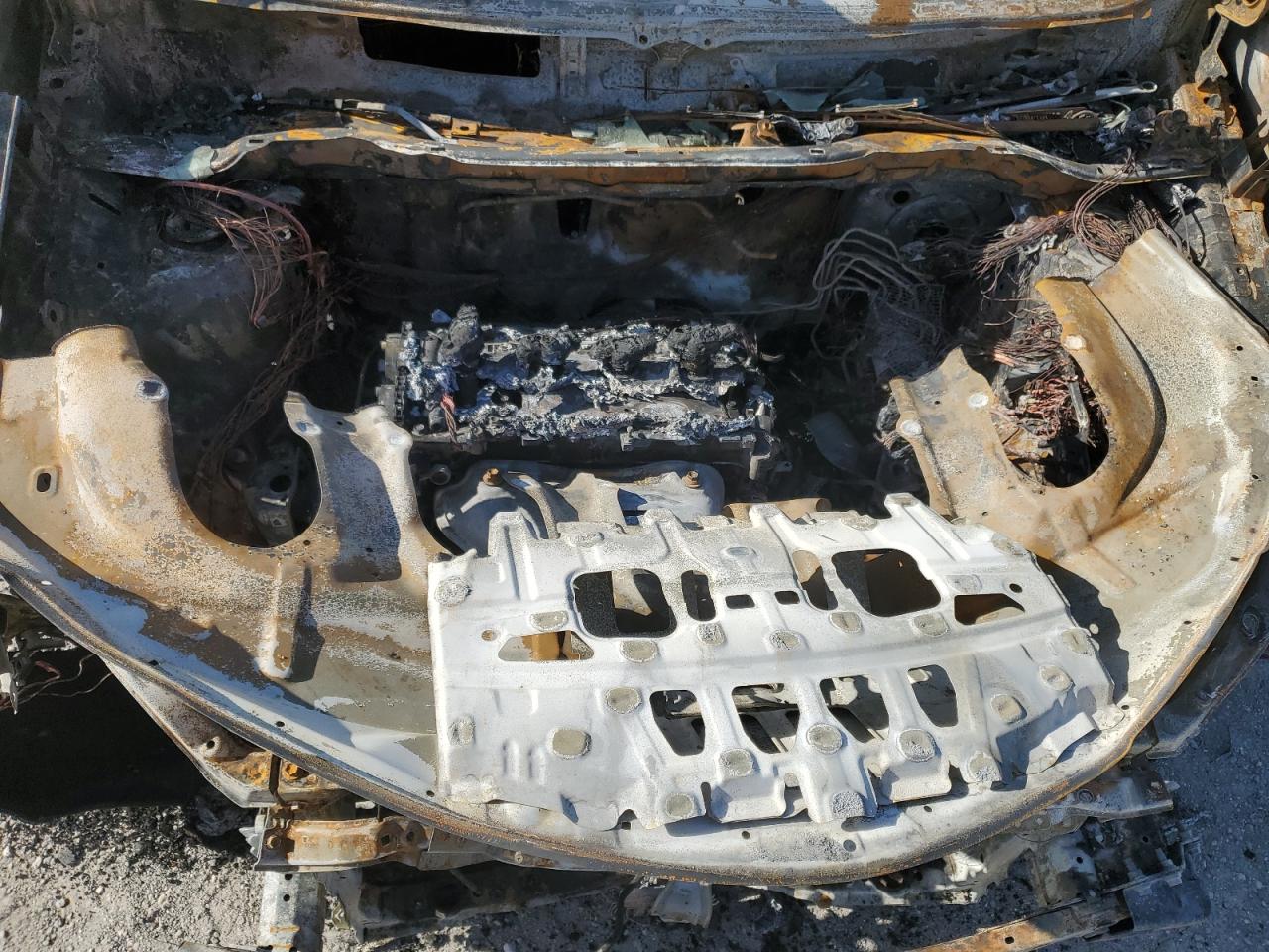 JTMWFREV7HJ125262 2017 Toyota Rav4 Xle