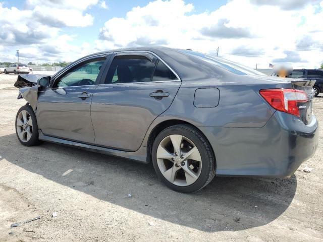 VIN 4T1BK1FK0DU531565 2013 Toyota Camry, SE no.2