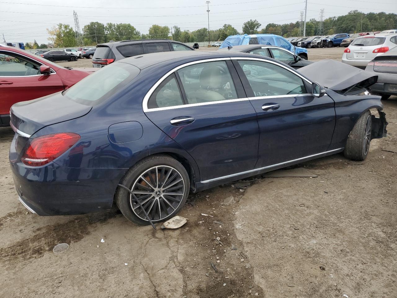 2021 Mercedes-Benz C 300 vin: W1KWF8DB9MR645370