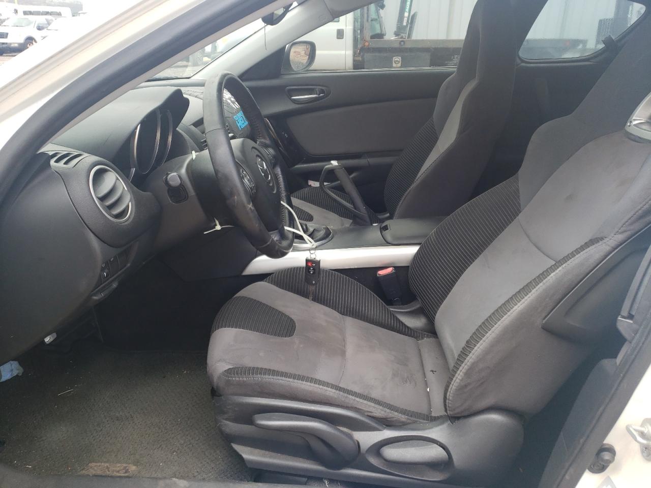 JM1FE173950145143 2005 Mazda Rx8