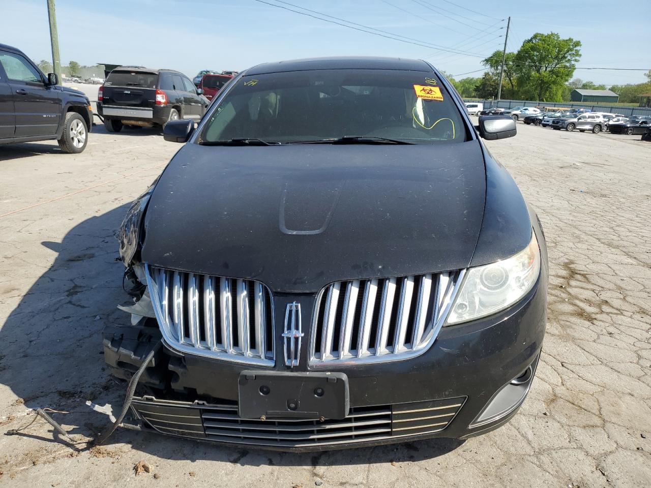 1LNHL9FT8AG613827 2010 Lincoln Mks