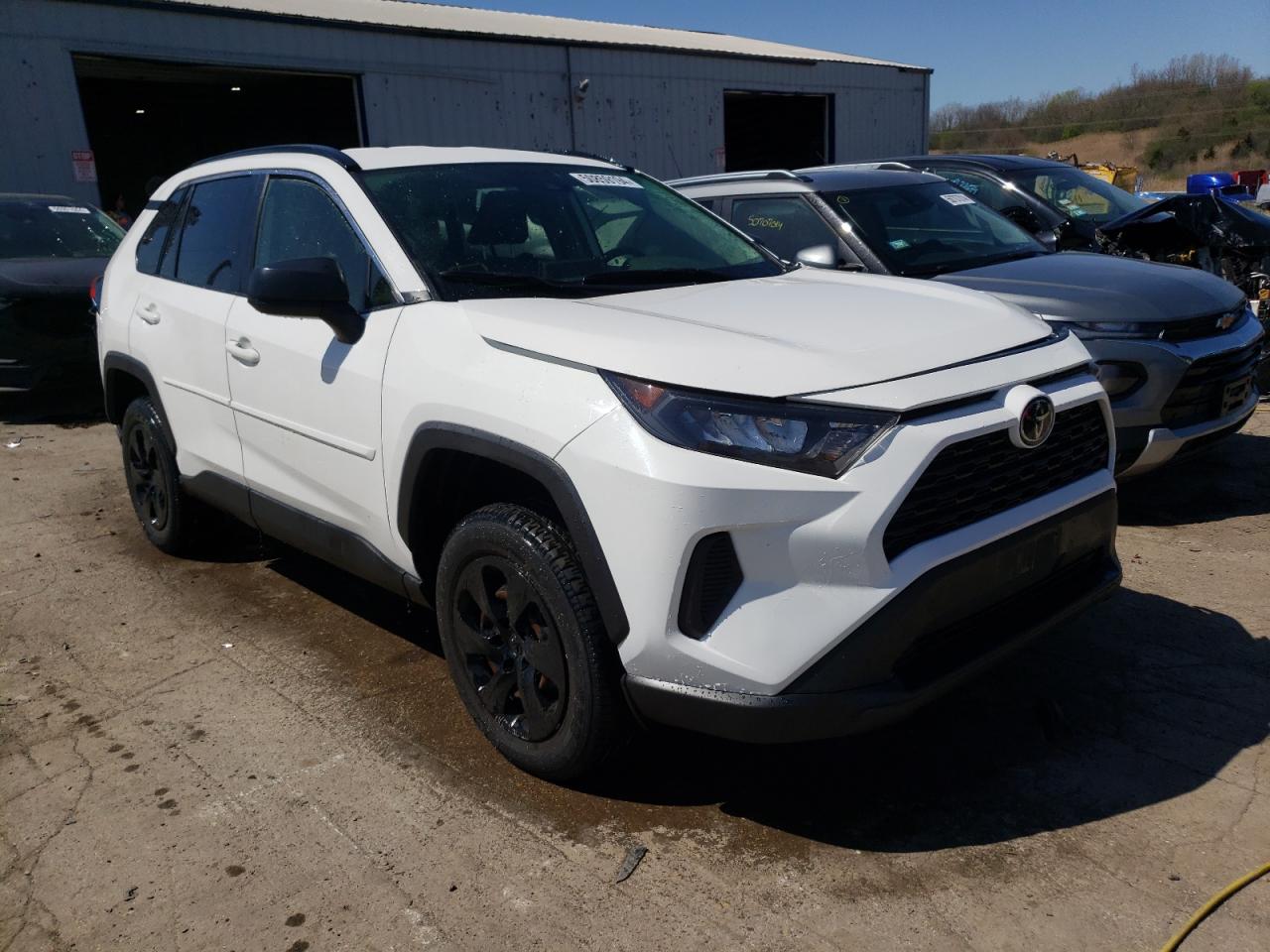 2020 Toyota Rav4 Le vin: JTMF1RFV8LD064136