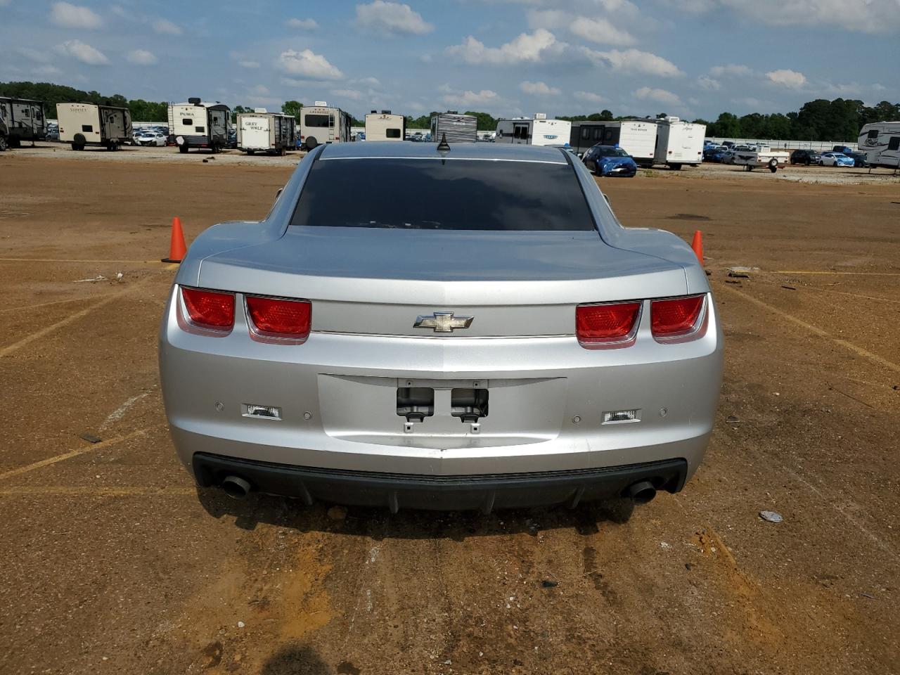 2G1FB1ED6B9210271 2011 Chevrolet Camaro Lt