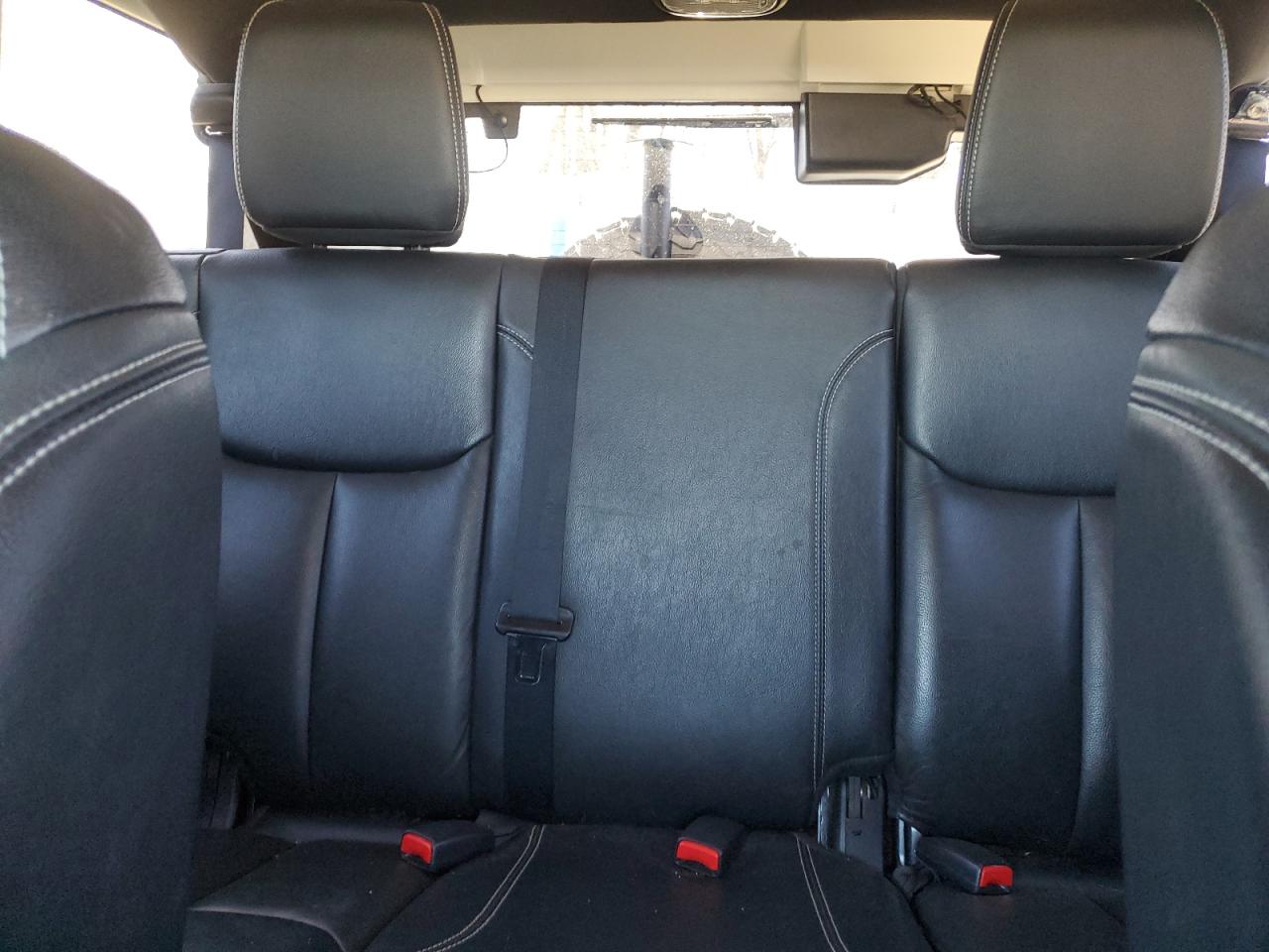 1C4HJWFGXGL180023 2016 Jeep Wrangler Unlimited Rubicon