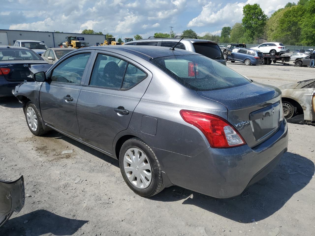 3N1CN7AP3HL889400 2017 Nissan Versa S