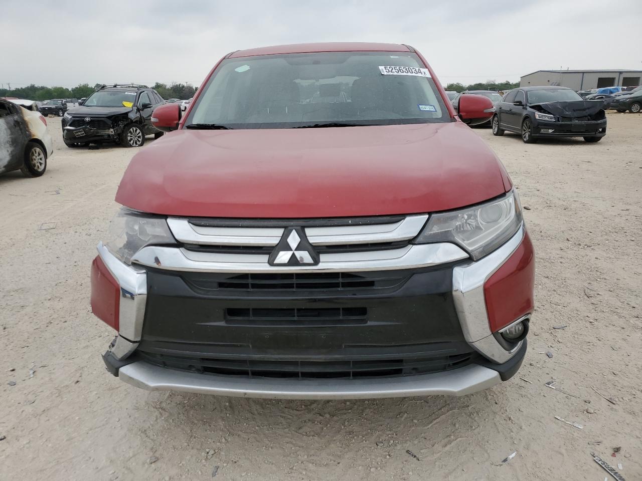 JA4AD3A38GZ000802 2016 Mitsubishi Outlander Se