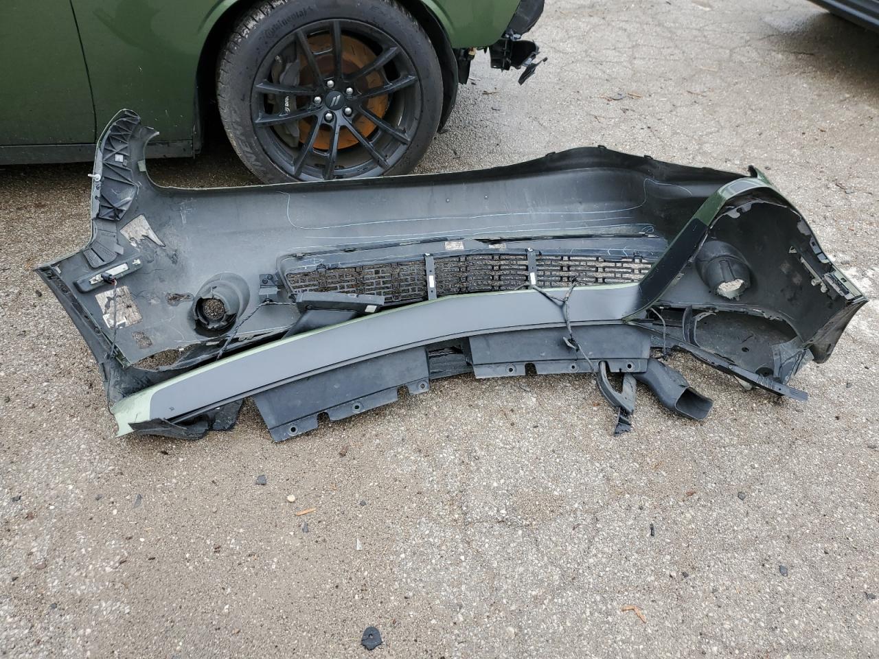 2C3CDZFJ5JH171401 2018 Dodge Challenger R/T 392