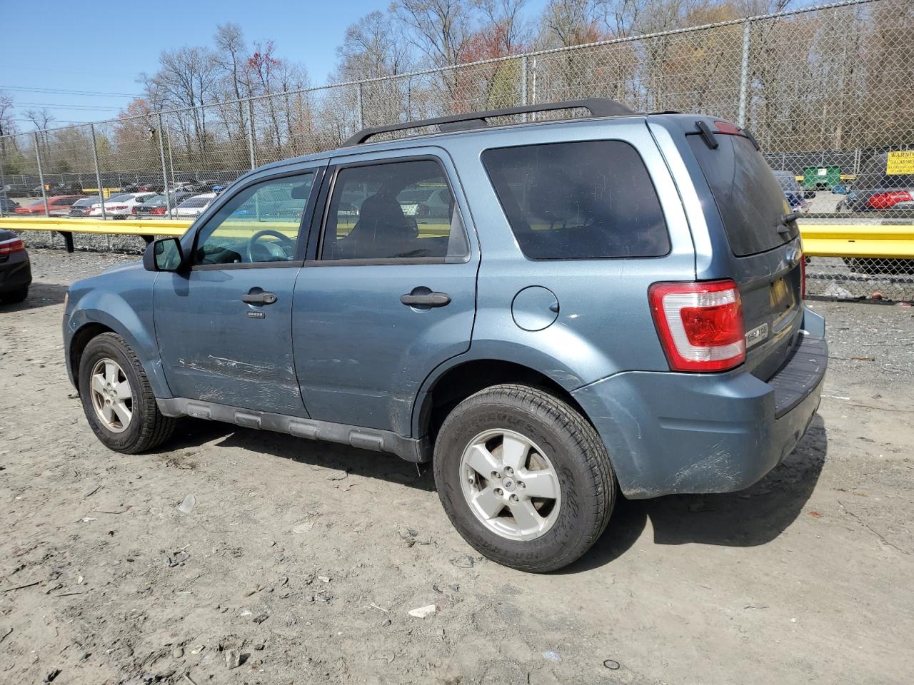 1FMCU0D79BKB74306 2011 Ford Escape Xlt