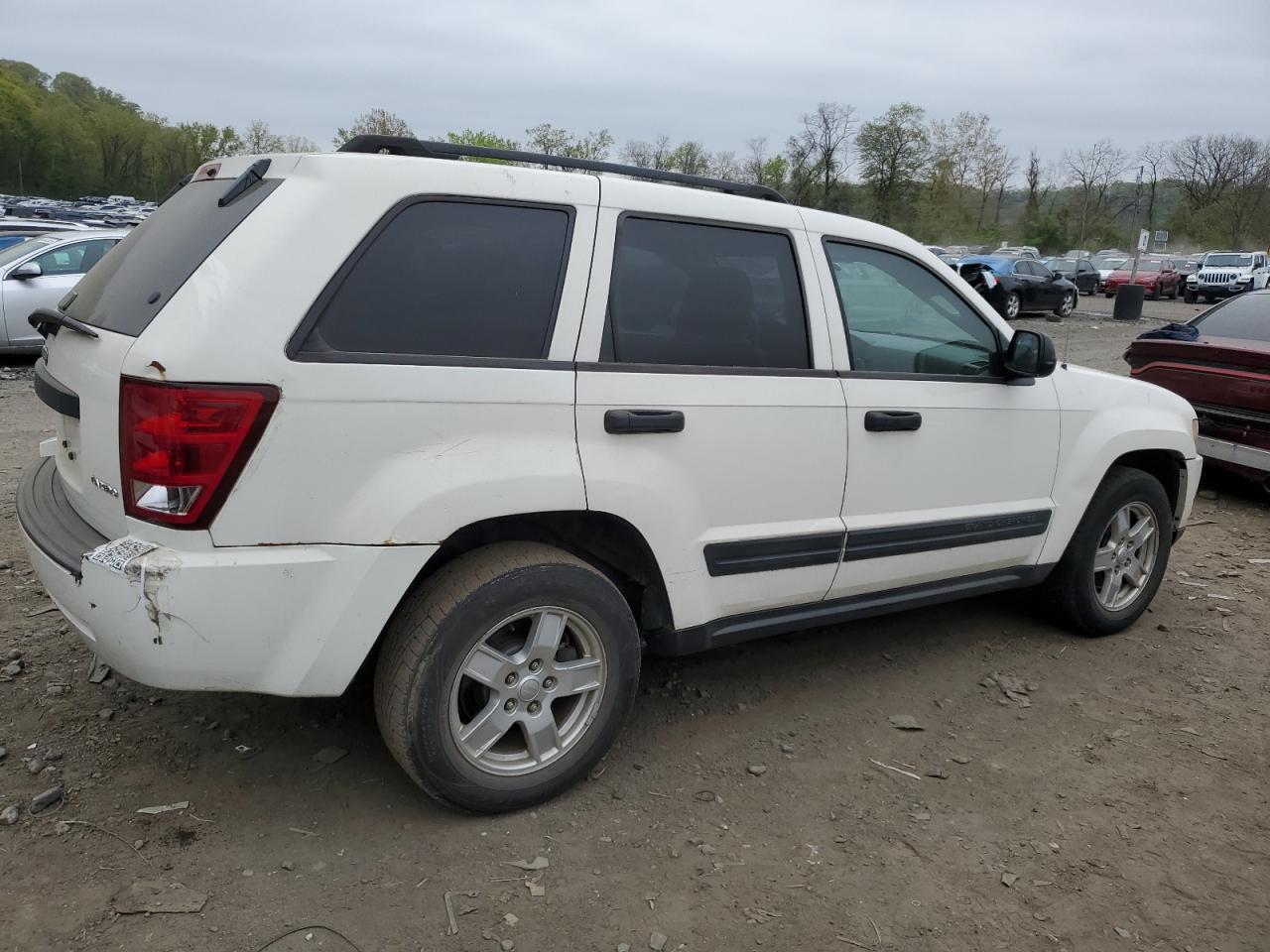 1J4GR48K45C557382 2005 Jeep Grand Cherokee Laredo