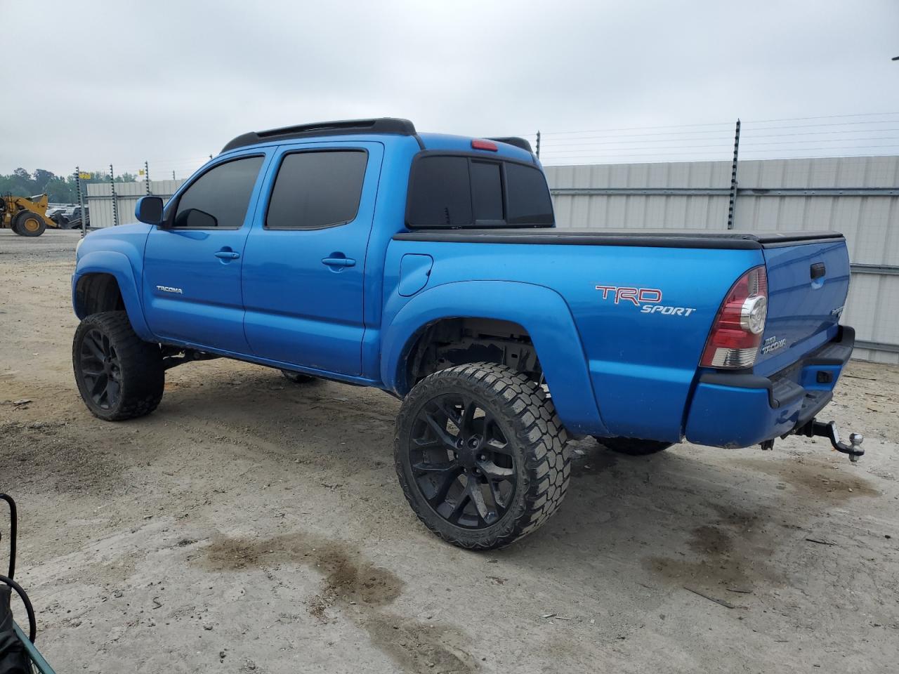 3TMJU4GN0BM112217 2011 Toyota Tacoma Double Cab Prerunner