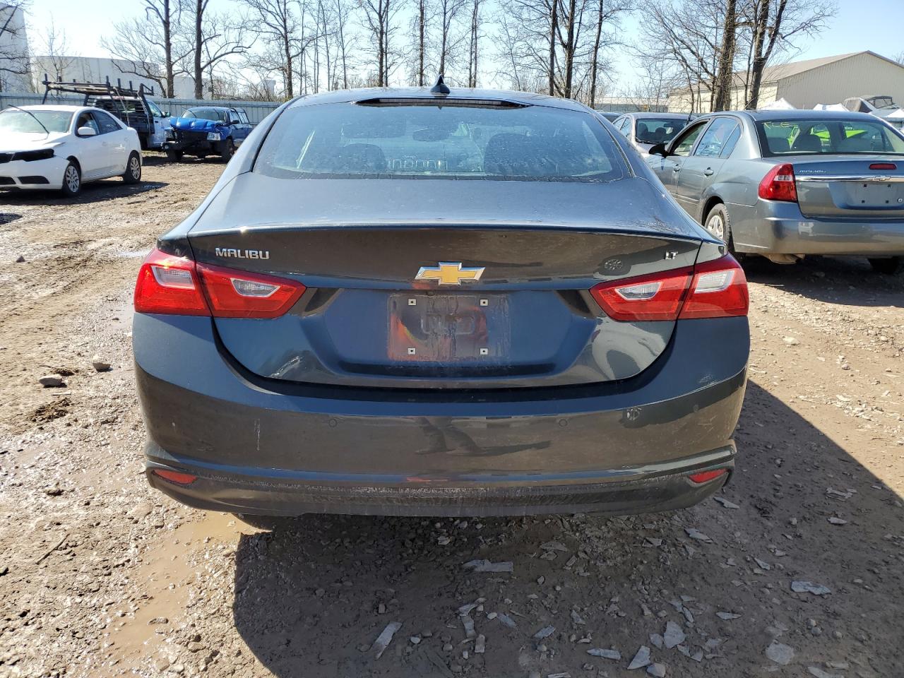 1G1ZD5ST6JF181841 2018 Chevrolet Malibu Lt