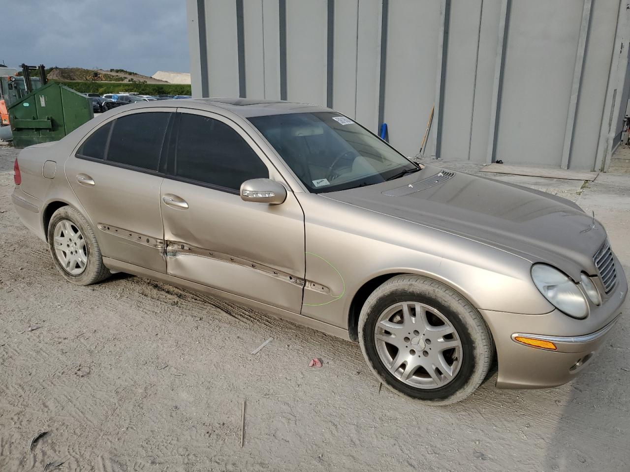 WDBUF65J45A690758 2005 Mercedes-Benz E 320