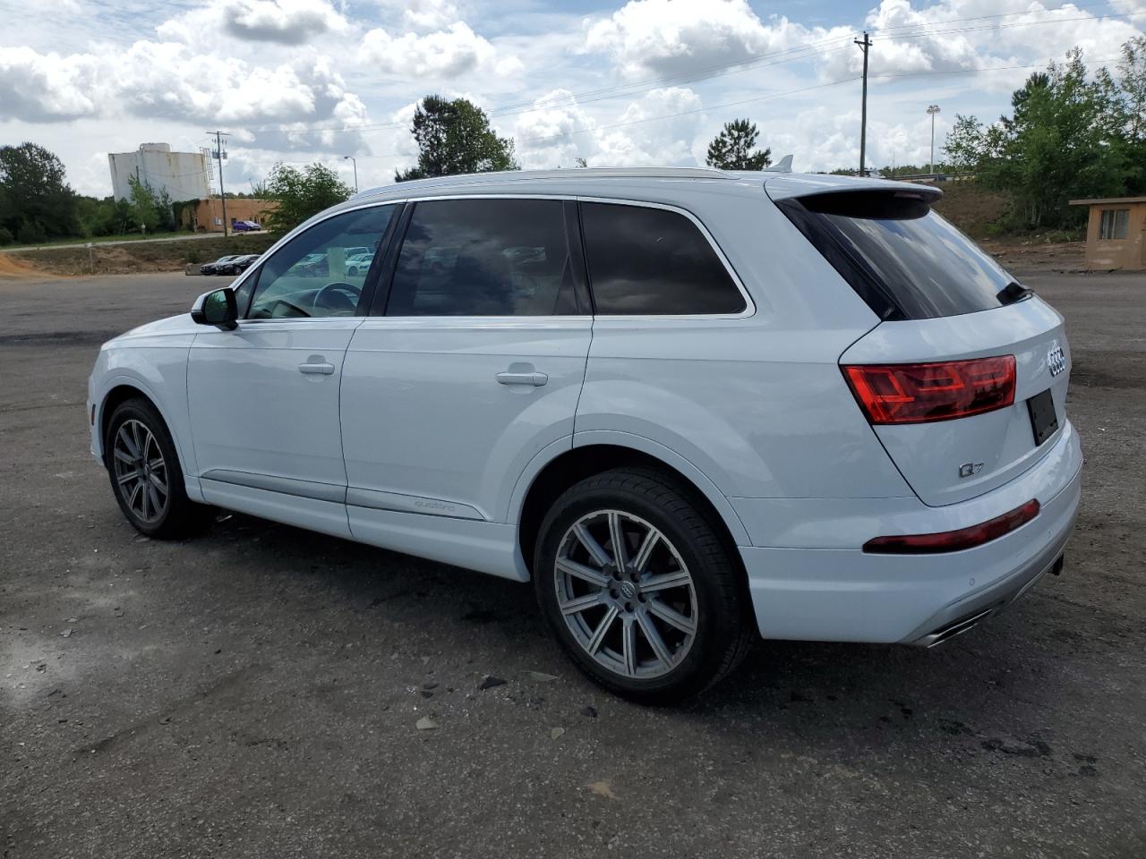 WA1LAAF73JD042736 2018 Audi Q7 Premium Plus