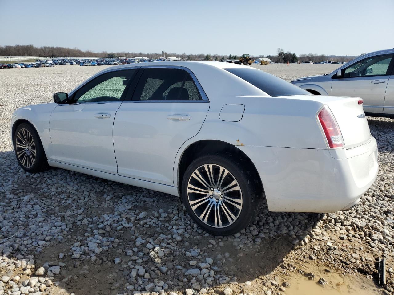 2C3CCABG4DH718418 2013 Chrysler 300 S