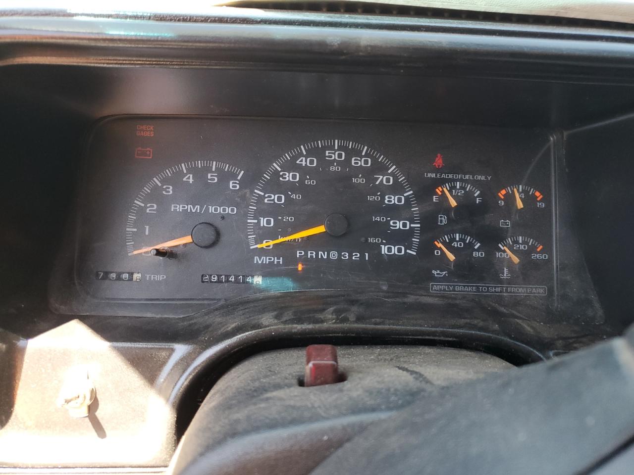 1GKFK16R6XJ749488 1999 GMC Suburban K1500