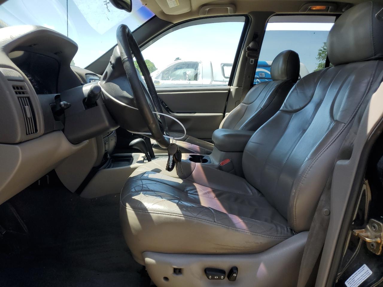 1J4GW48N71C594181 2001 Jeep Grand Cherokee Laredo