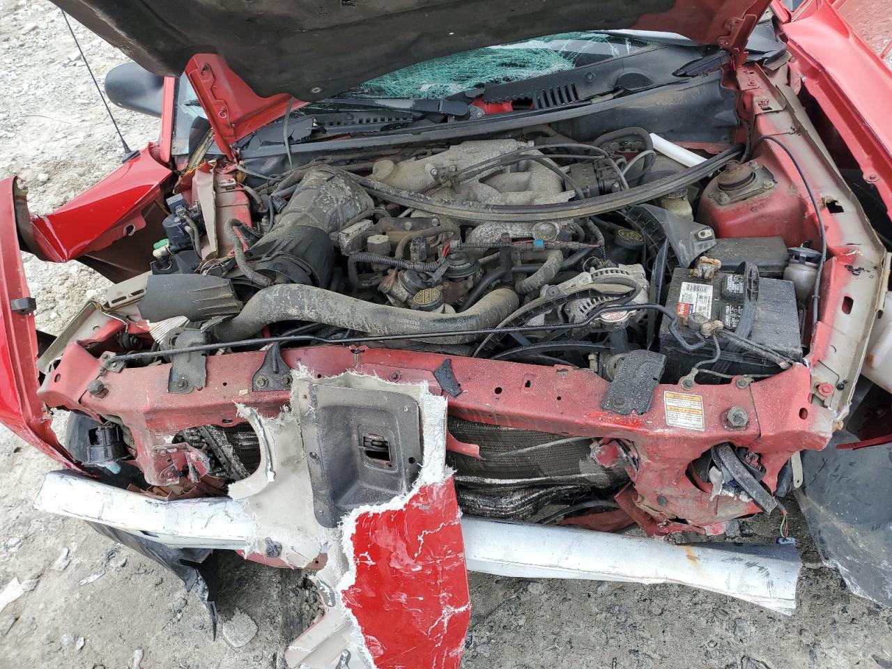 1FAFP4043XF162217 1999 Ford Mustang