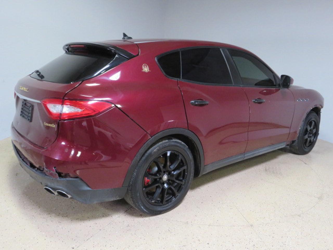 ZN661XUA8HX224525 2017 Maserati Levante