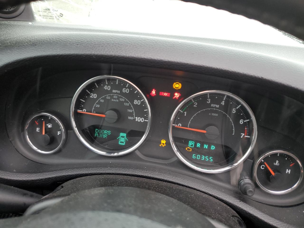 1C4GJWBG9CL202072 2012 Jeep Wrangler Sahara