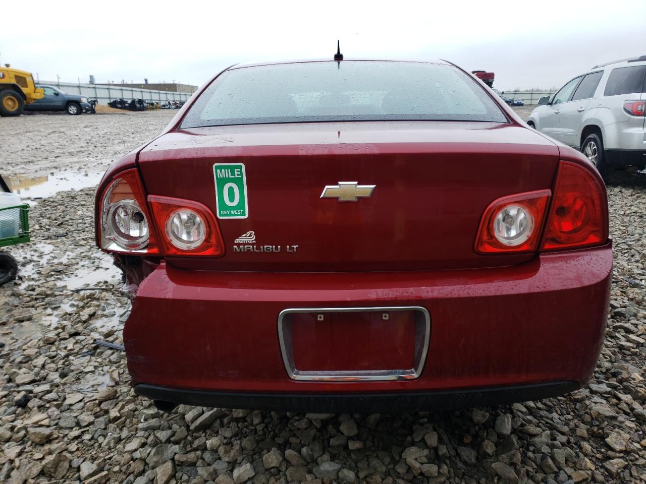 1G1ZD5EB2AF121378 2010 Chevrolet Malibu 2Lt