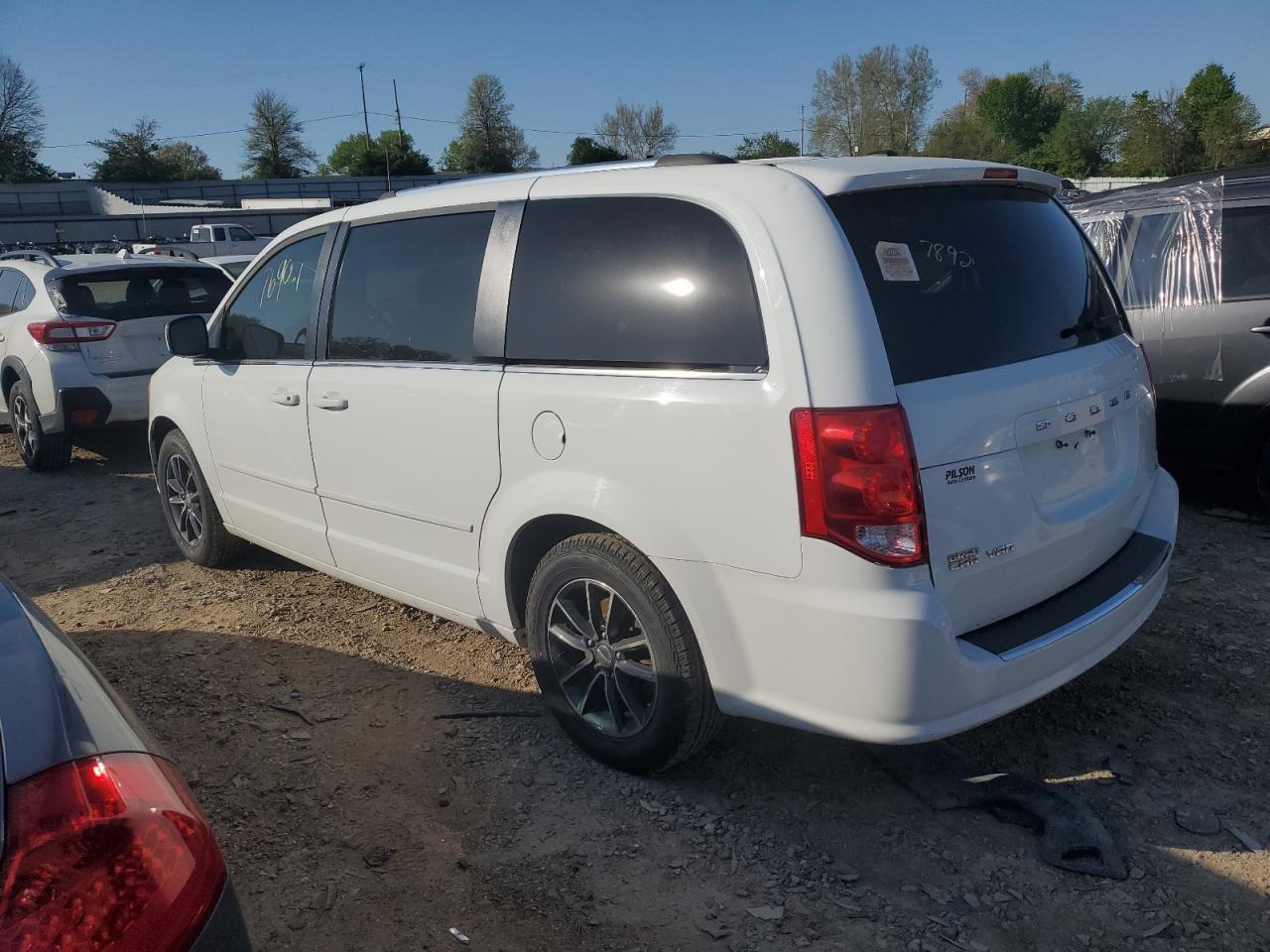 2C4RDGCGXHR558565 2017 Dodge Grand Caravan Sxt