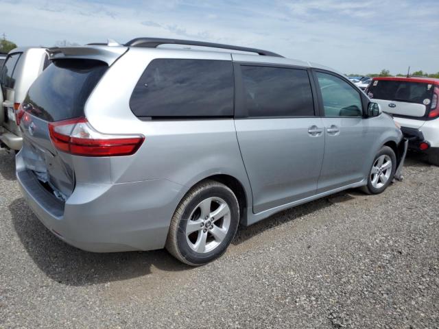 Lot #2503452980 2019 TOYOTA SIENNA LE salvage car