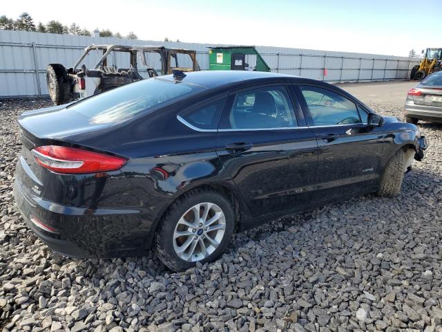  FORD FUSION 2019 Чорний